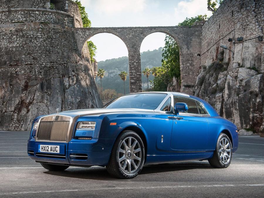  Rolls-Royce Phantom Coupe 2012 года  (фото 13 из 34)